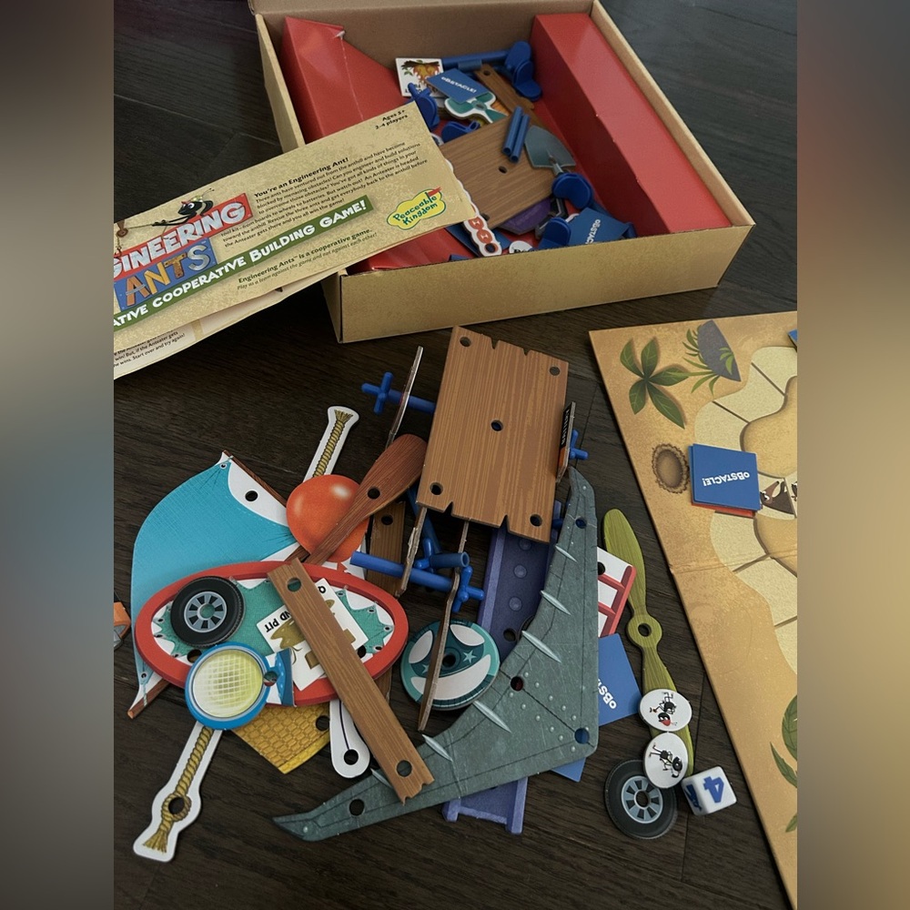 Engineering Ants Cooperative Stem Building Board Game Ages 5 and up - Picture 3 of 4